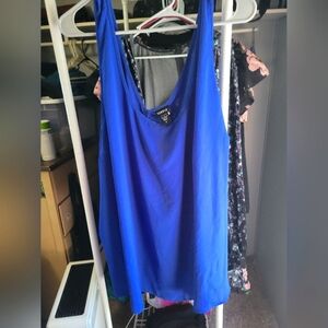 Size 4 torrid tank top